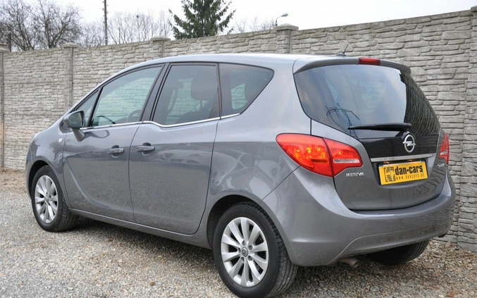 Opel Meriva cena 34800 przebieg: 99000, rok produkcji 2015 z Zwierzyniec małe 121